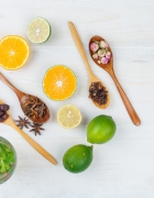 לעצב מסביב לשולחן